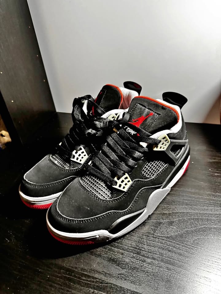 Jordan 4 Bred Size 8