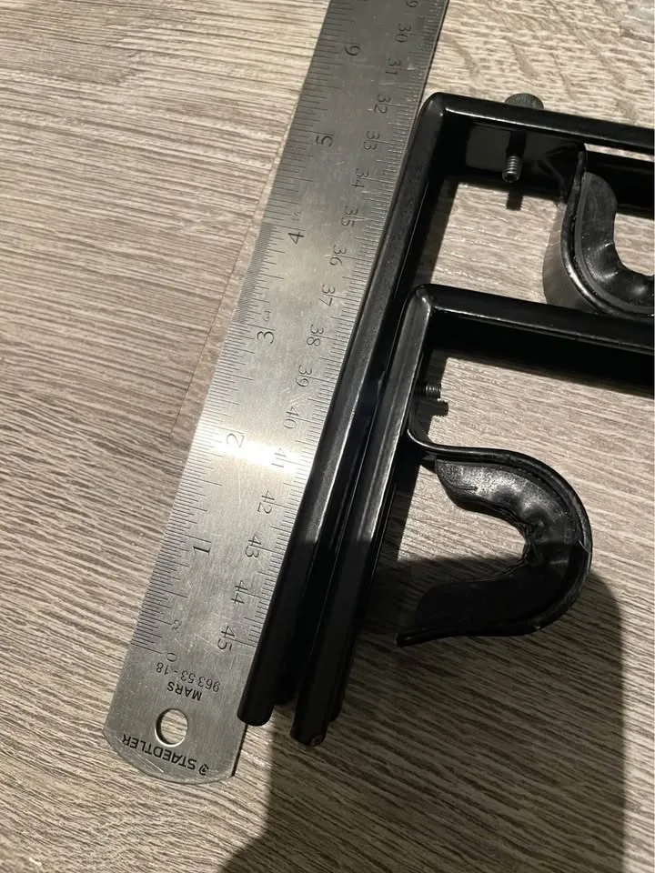 Curtain Rod Bracket Set (2) image indicator(3)