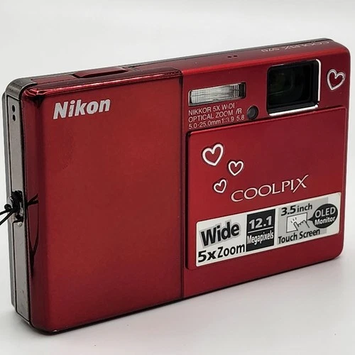 Nikon COOLPIX S70 12.1MP Red