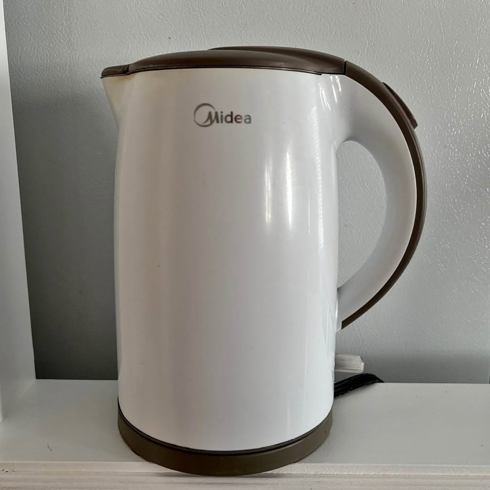 Midea Electric Kettle