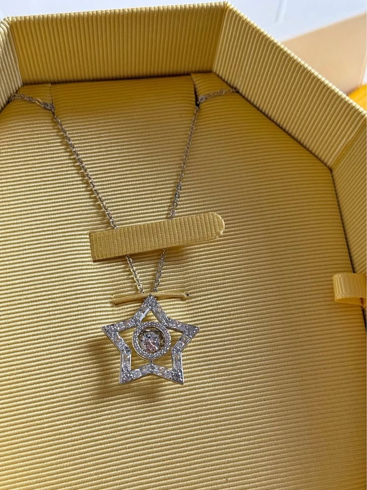 Brand New Swarovski Necklace