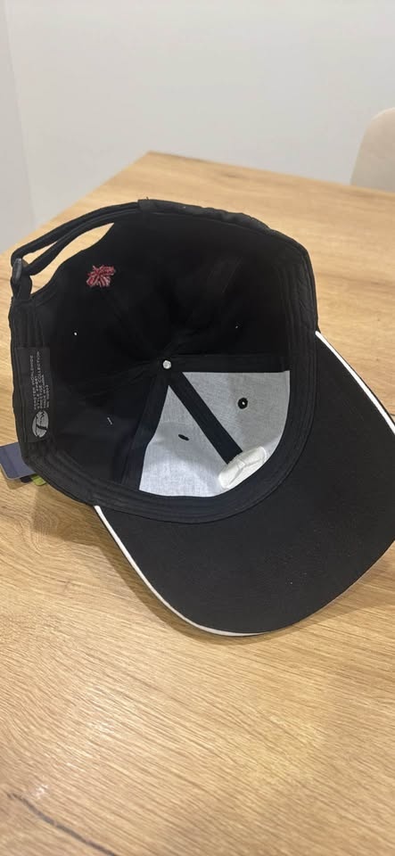 Mercedes-Benz Black Baseball Cap with Maple Leaf New - photo 3