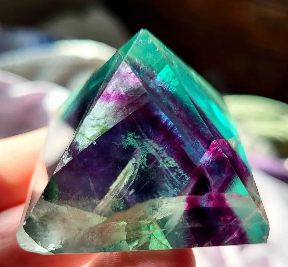Rainbow Fluorite Pyramid image indicator(7)