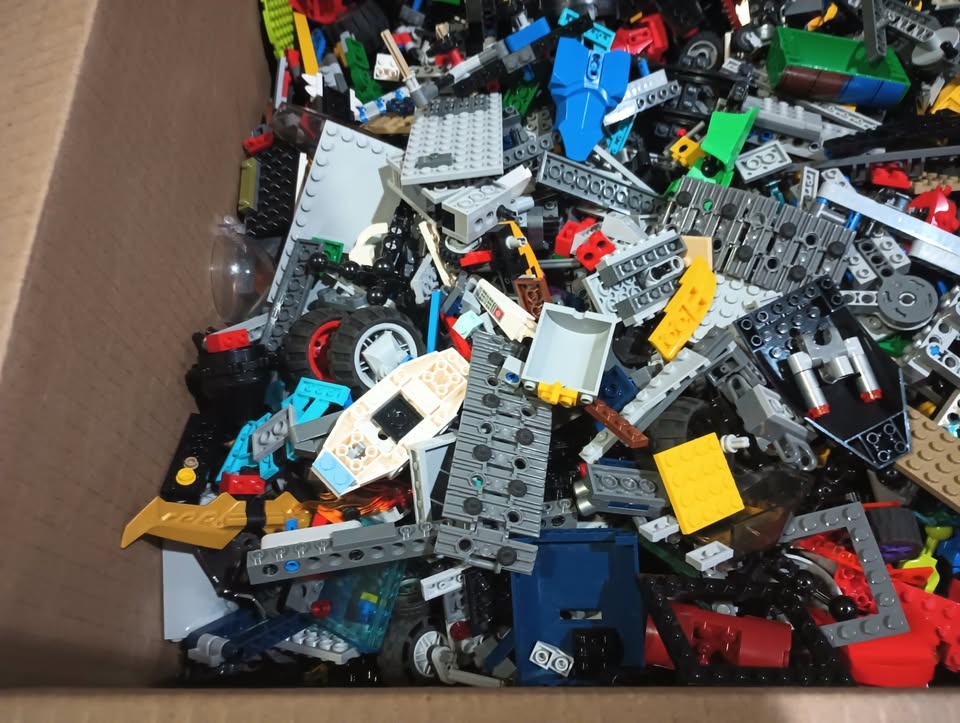 12 Pounds of Lego Blocks Parts & Pieces - photo 2