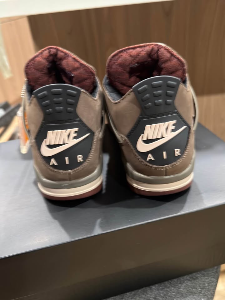 A MA MANIÉRE X AIR JORDAN 4 "DARK MOCHA" sz 8.5 - photo 5