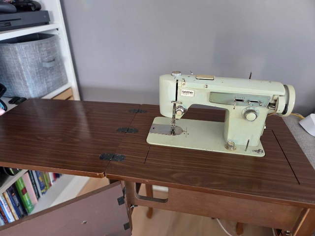 Brother Project 901 Sewing Machine with Table - photo 5