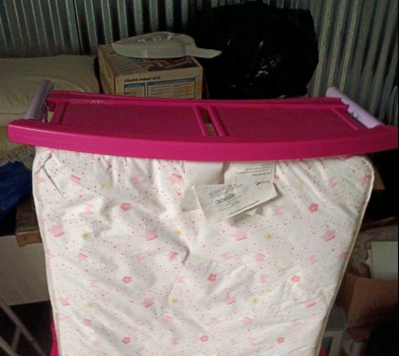 Delta Children Toddler Bed - Disney Hot Pink - photo 3