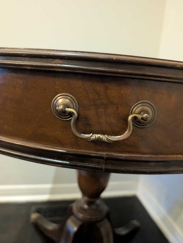 Antique Solid Wood Round Side Table - photo 2