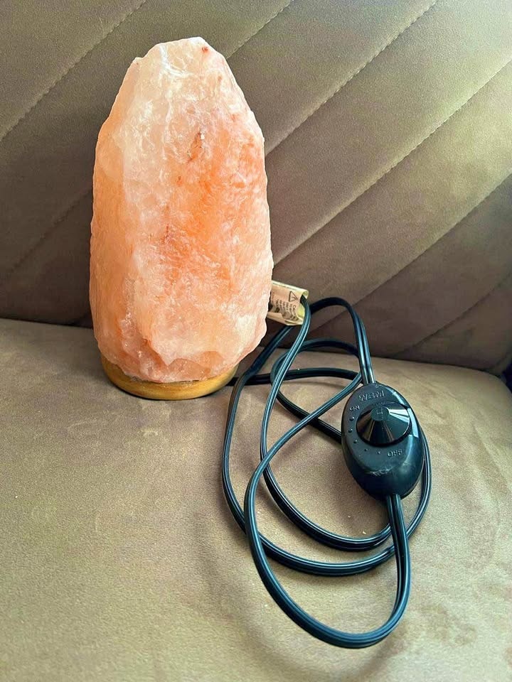 Himalayan Salt Lamp with Dimmer
