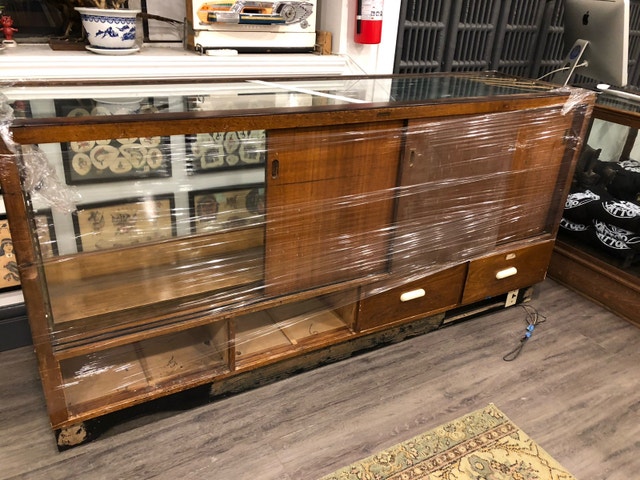 Antique Vintage Display Cabinet - photo 4