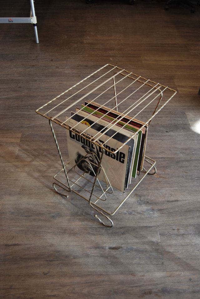 Mid Century Modern Vinyl Record Rack - photo 2
