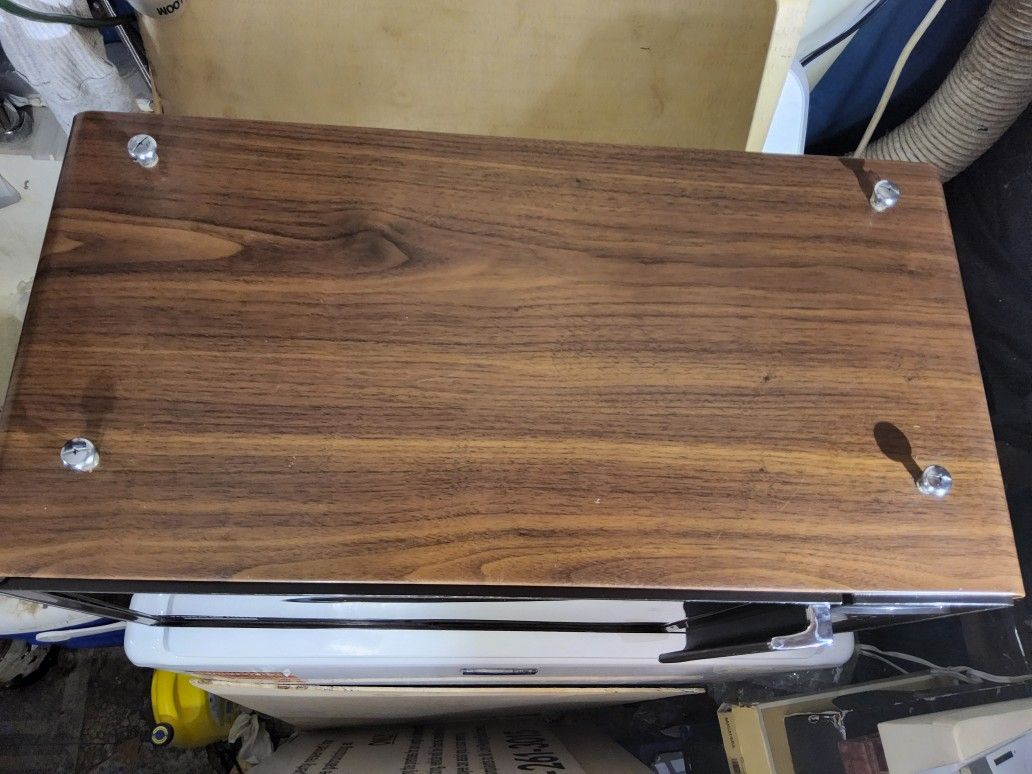 GE SPACEMAKER II Microwave - Wood Grain, Extra Large Capacity - photo 2