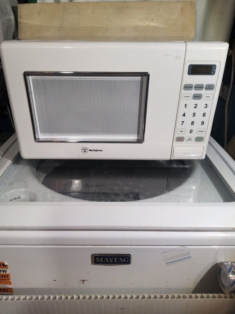 Westinghouse Compact Microwave - Vintage, Great Quality