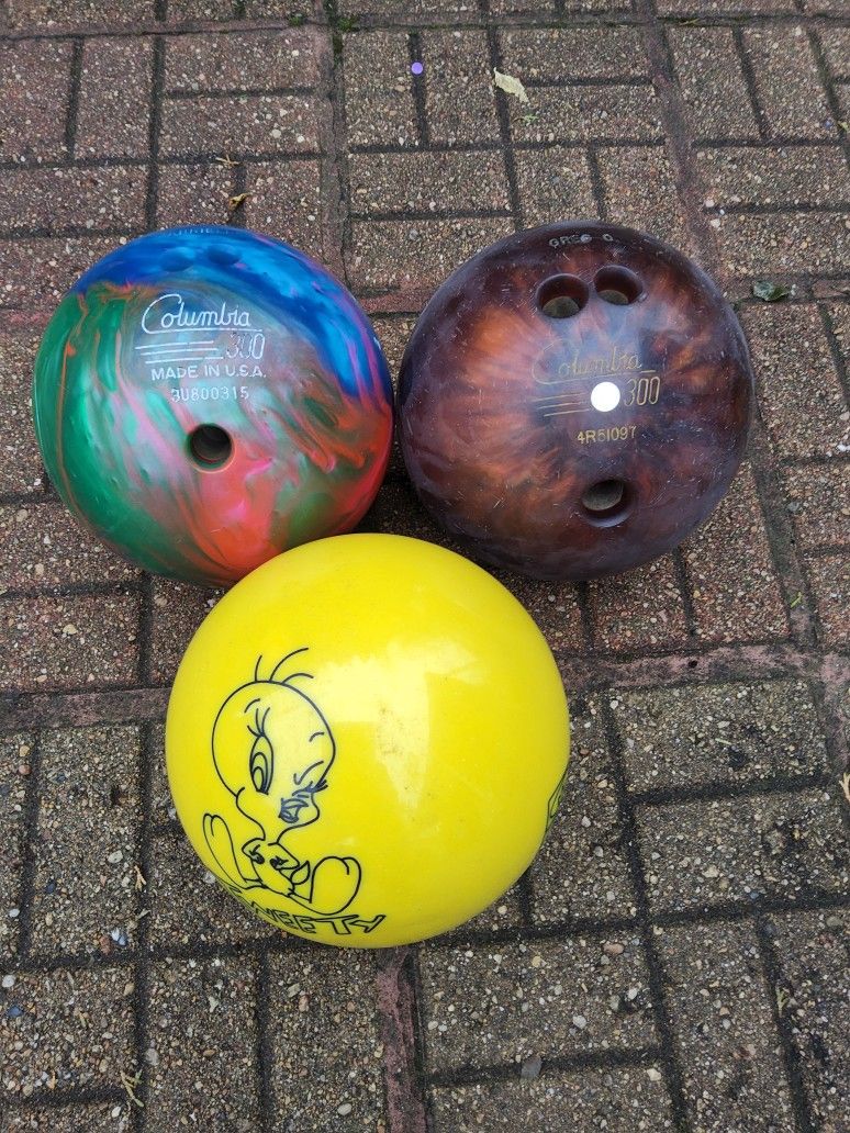 3 Columbia Bowling Balls (11lb, 12lb, 13lb) - Teens