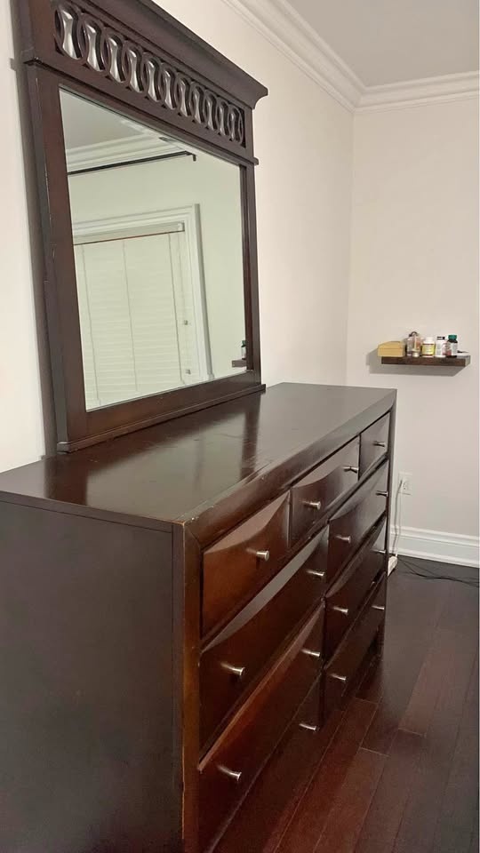Dark Wood Dresser with Mirror – 9 Drawers
