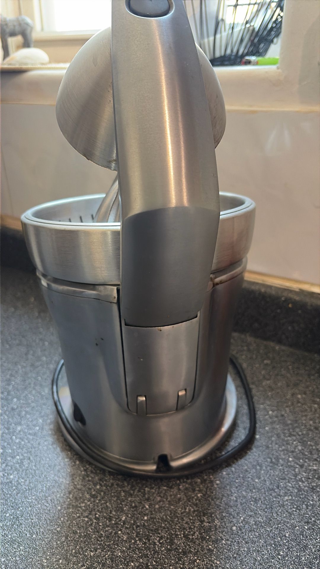 Brewville Citrus Juicer - photo 5