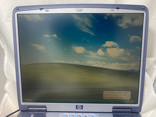 HP OmniBook xt1500 Vintage Laptop - Pentium 4 1.6GHz 256MB RAM - photo 2
