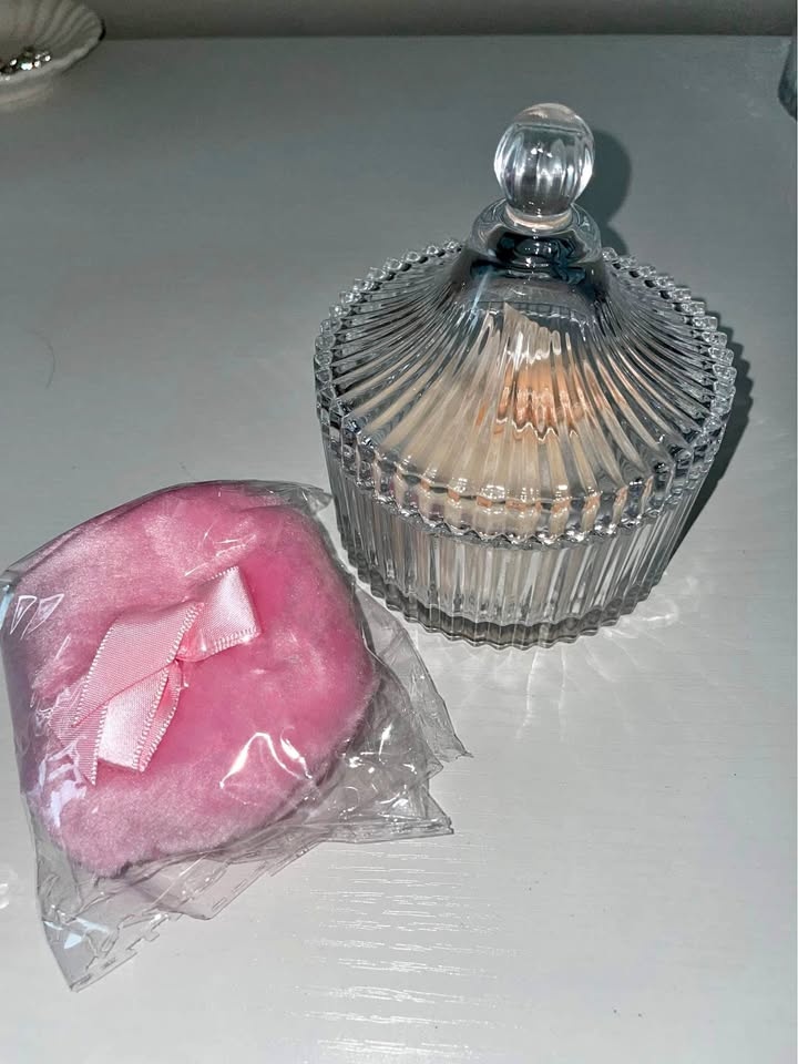 3 pcs Body Powder Puffs and Jar