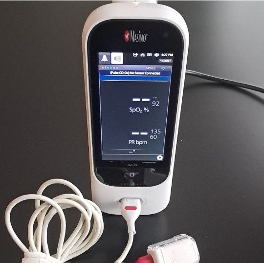 Masimo Rad-97 Pulse Oximeter w/ Red LNC M20-10 Cable