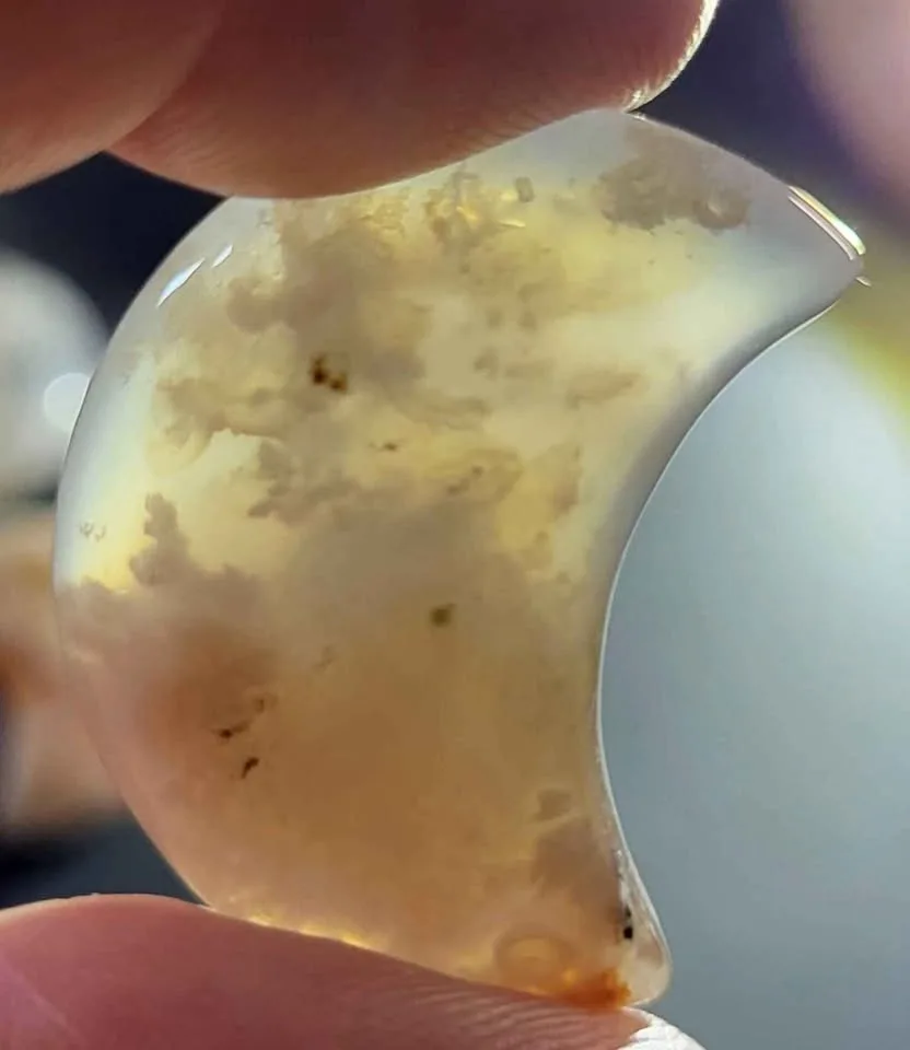 Crystal half moons image indicator(4)