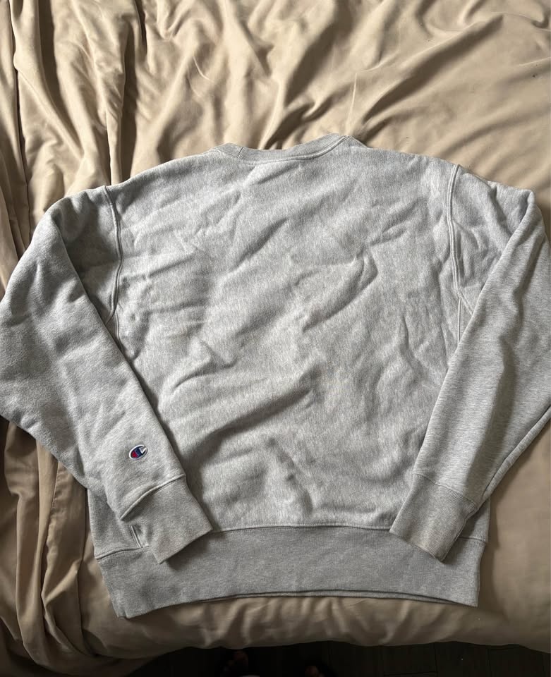 Champion Grey Crewneck Sweater - photo 4