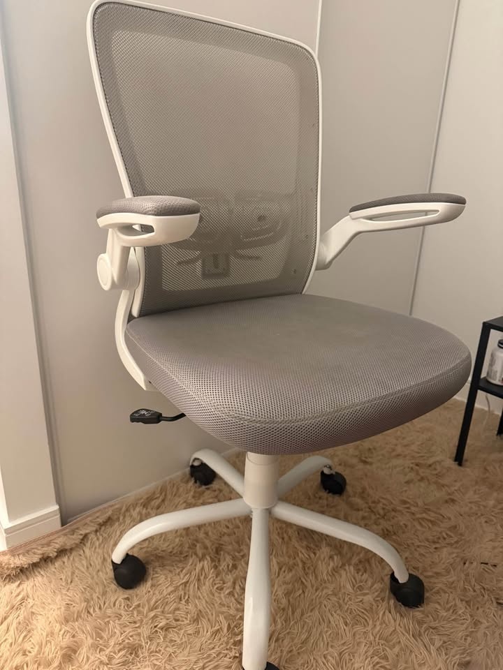 Work / office chair - photo 2