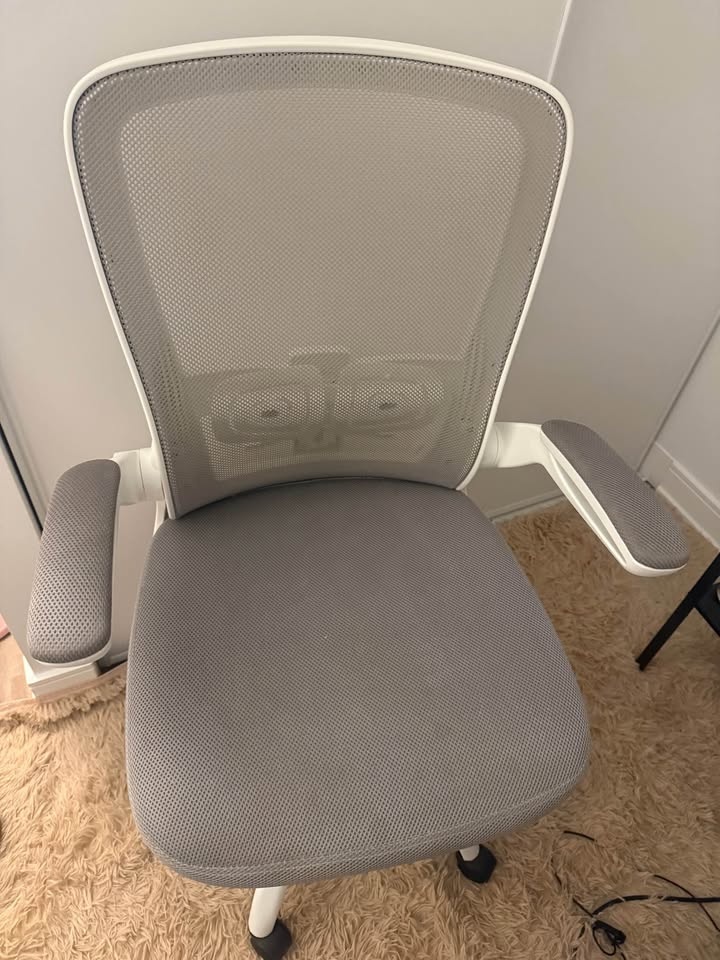 Work / office chair - photo 4