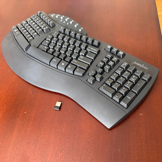 Perixx PERIBOARD-612 Wireless Ergonomic Split Keyboard