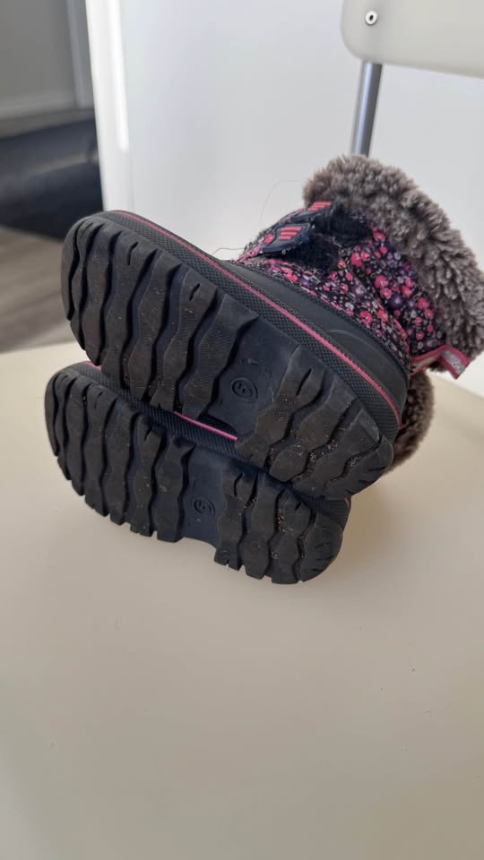 Girls Winter Boots – Floral Pink/Purple/Black – Size 5 (Toddler) - photo 2