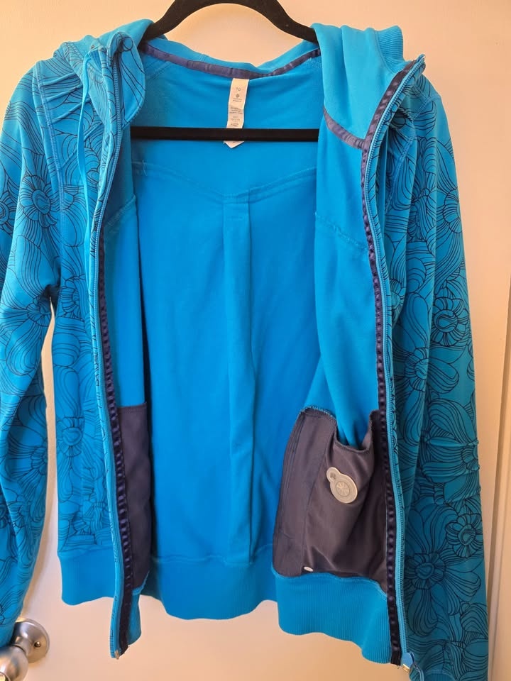 Lululemon Bliss Break Scuba Hoodie Jacket - photo 3