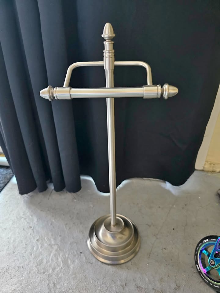 Moen Freestanding Toilet Paper Holder
