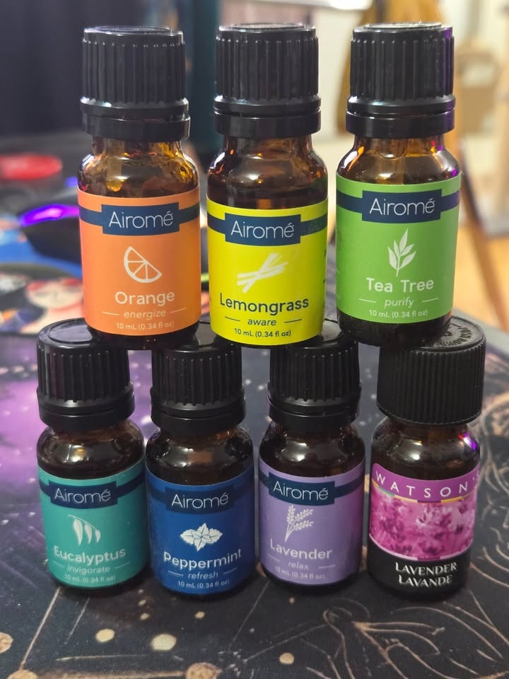 Serene House Essential Oil Diffuser & 7-Oil Starter Set - photo 4