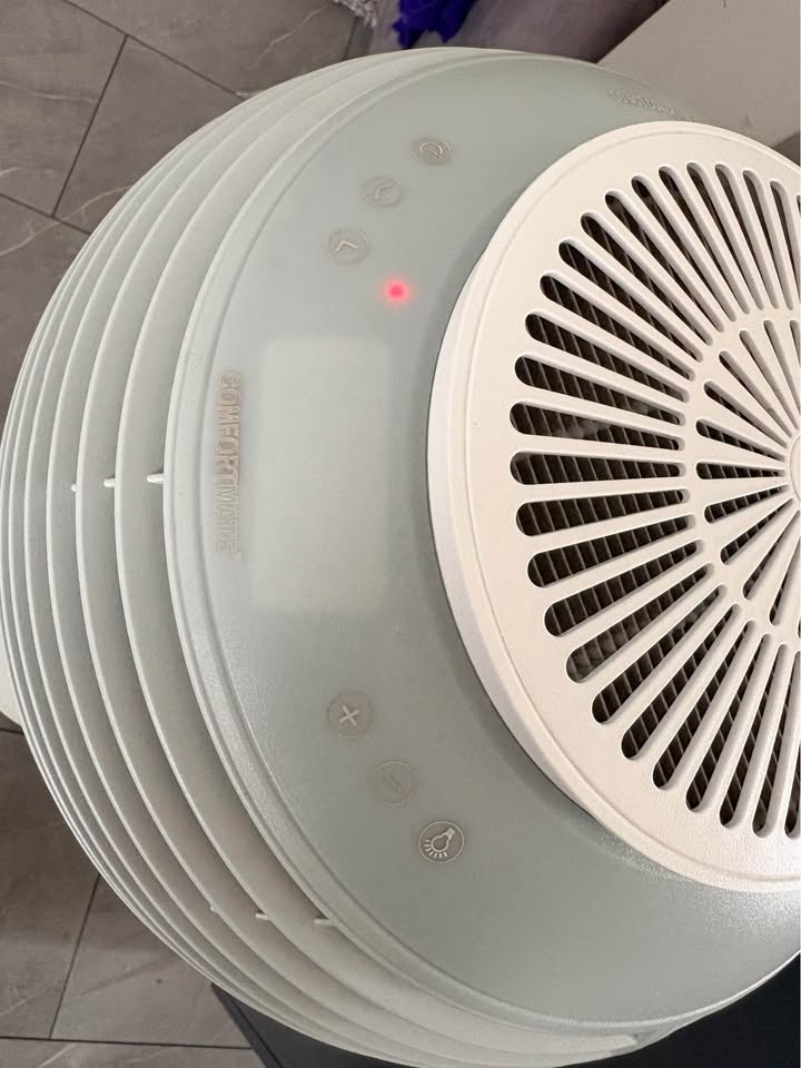 Comfort mate- HEATER, FAN and Light *PRICE FIRM* - photo 4