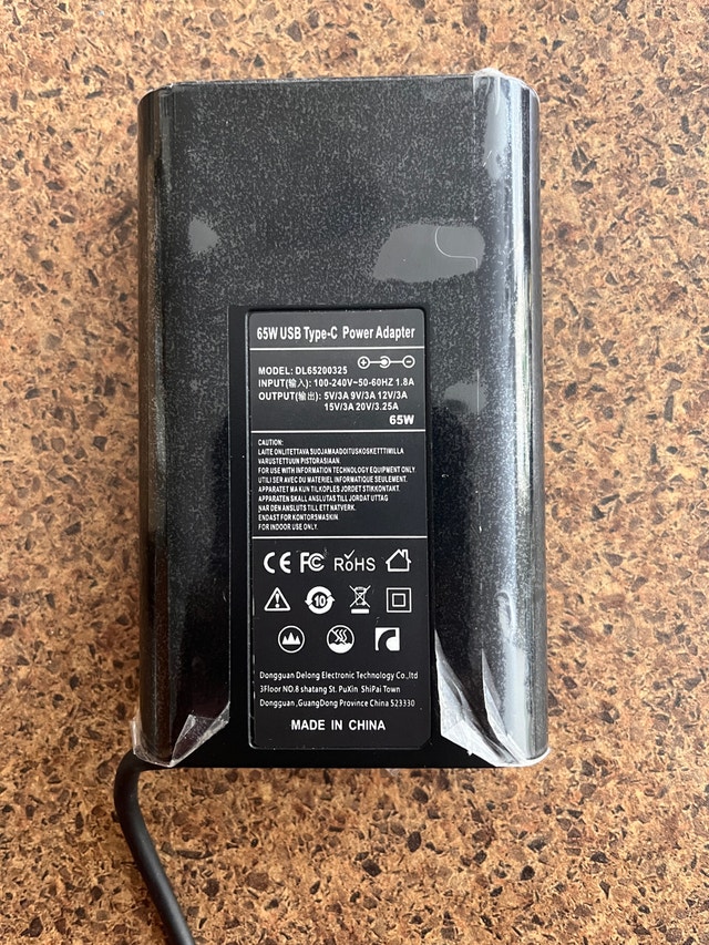 Dell Laptop Power Adapter 65 W plus USB Drives - photo 2