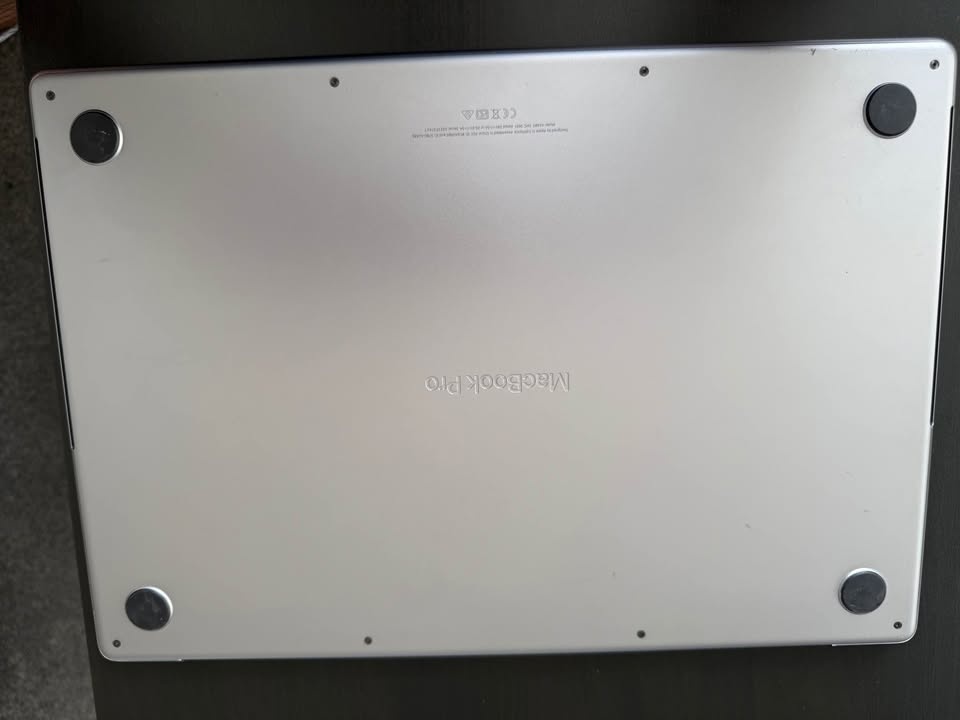 MacBook Pro M1 Pro 16-inch, 16GB RAM, 512GB SSD - photo 4