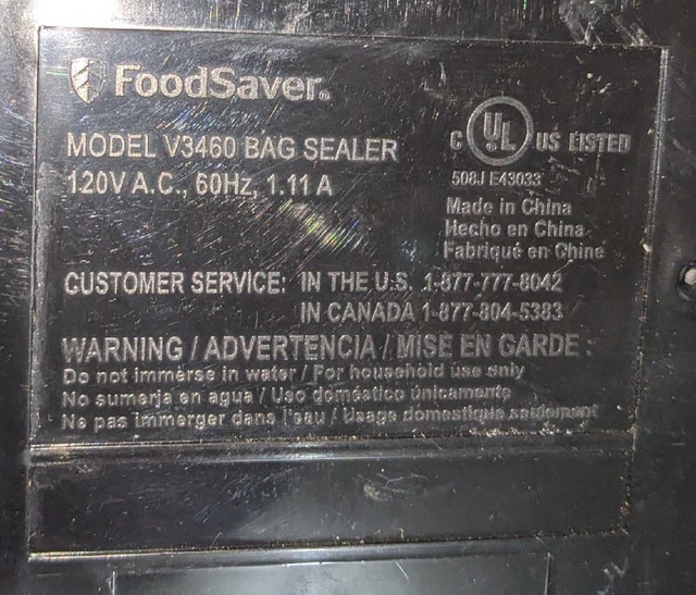 FoodSaver Vacuum Seal Machine V3240 - photo 5