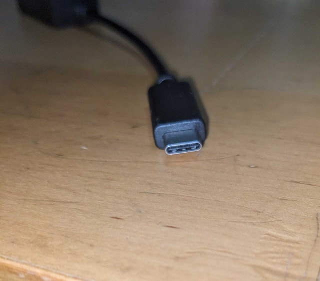 Lenovo USB-C to Ethernet Adapter - photo 3