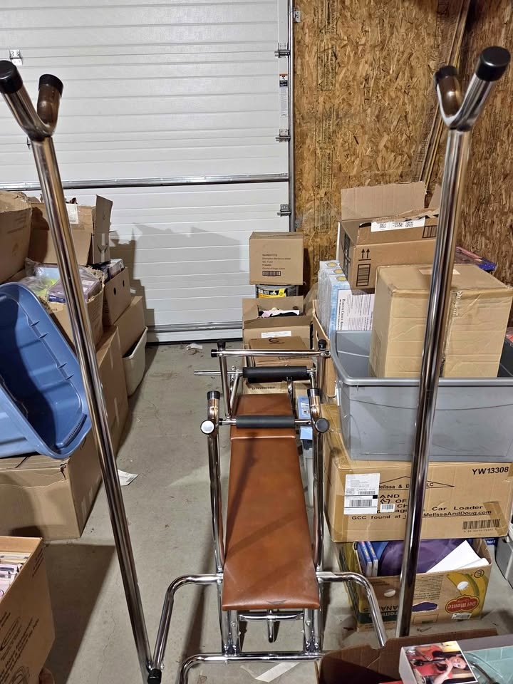 Weightlifting Bench