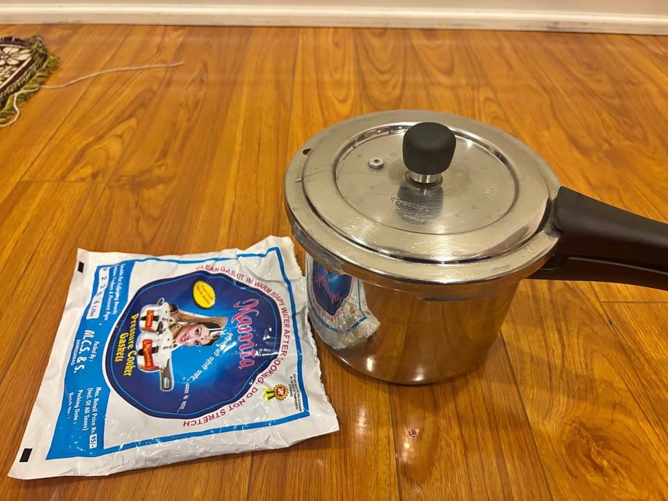 Prestige Cooker 3L with Extra Ring