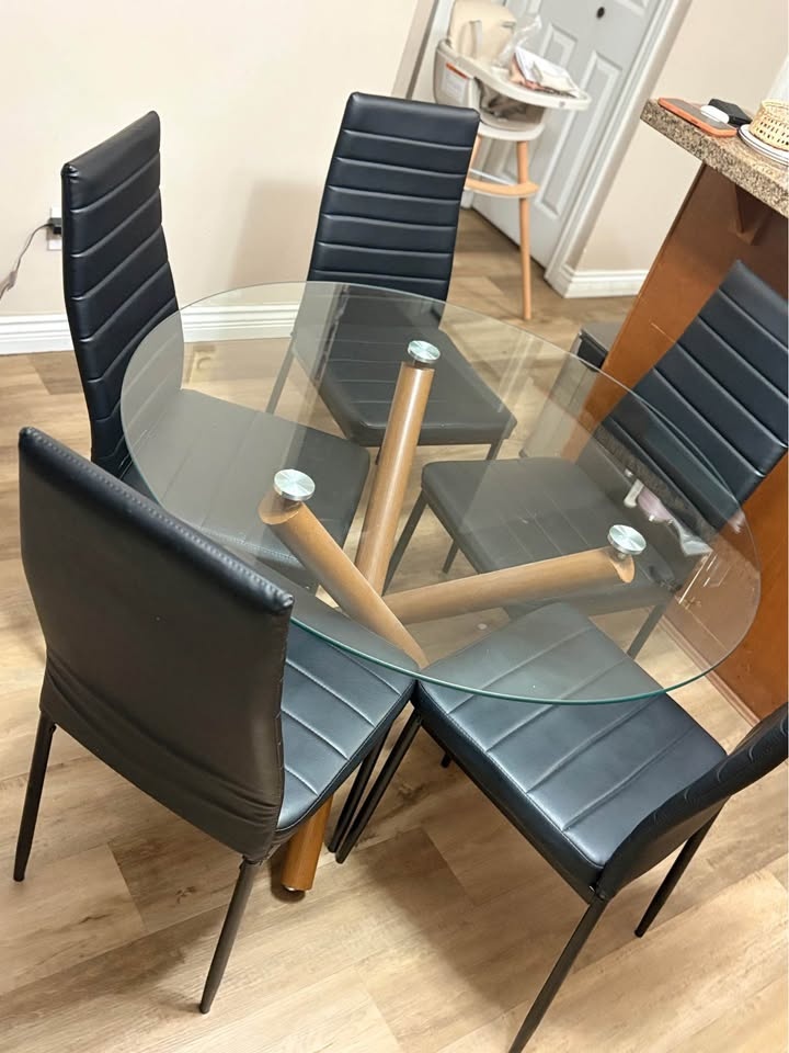 Glass Top Round Dining Table & 5 Chairs - photo 2
