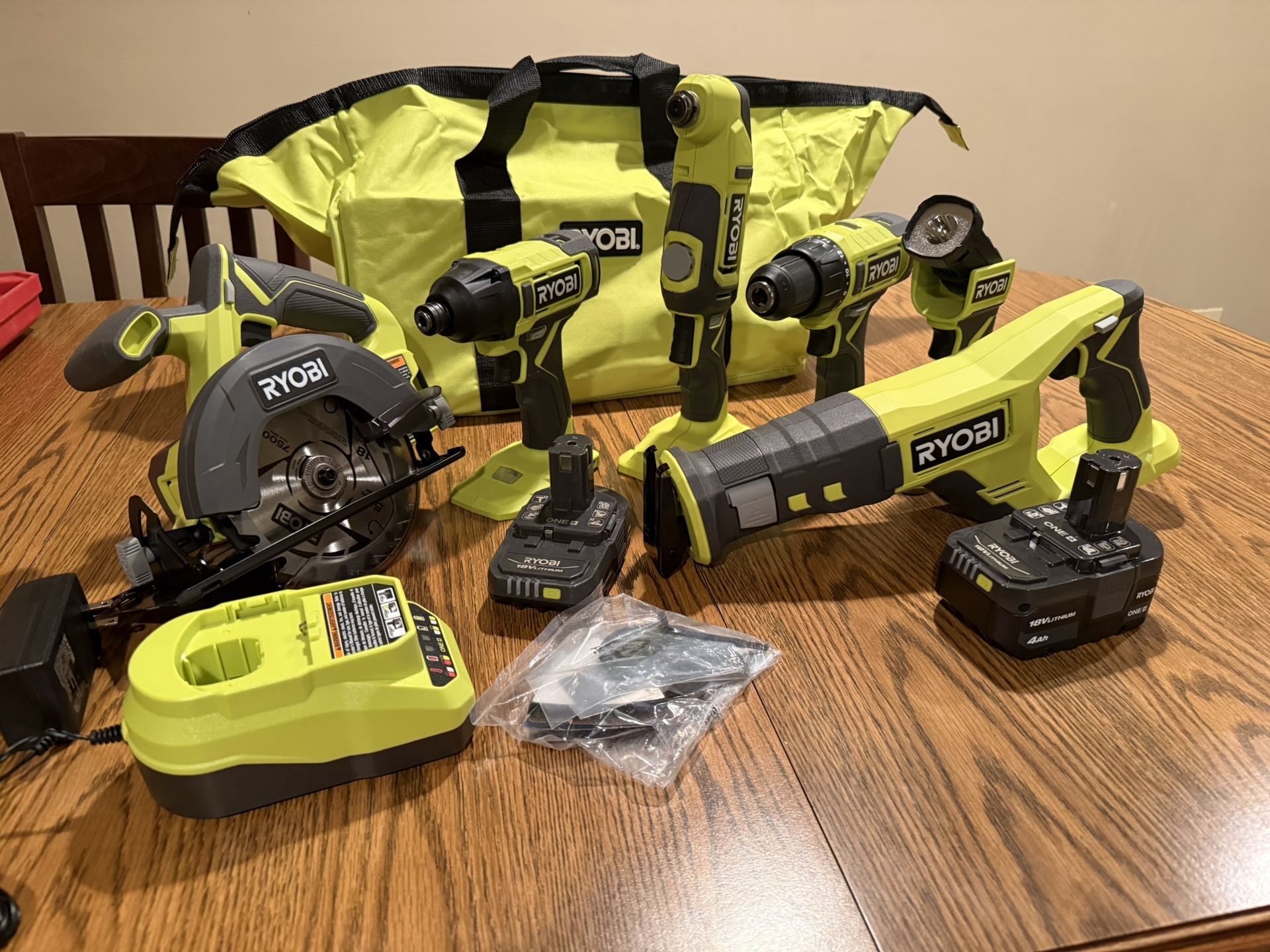 Ryobi 18V Tool Kit - photo 2