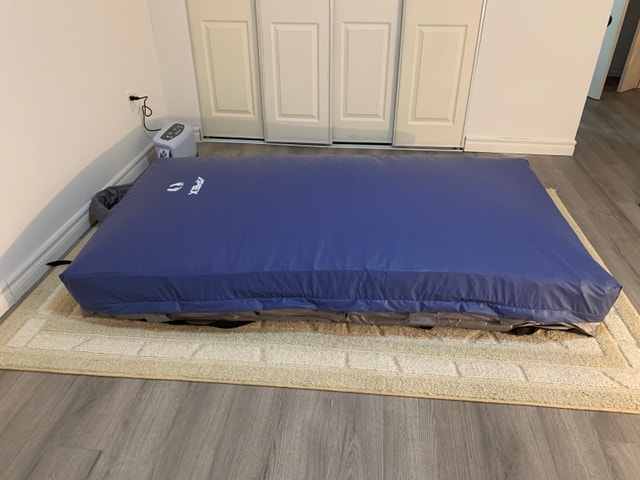 Serene Air Alternating Pressure Redistribution Mattress System