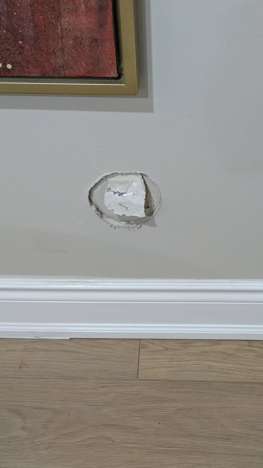 Drywall Repair Service - photo 2