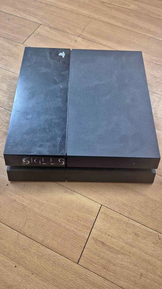 2 PS4s (Broken, 1 Needs Minor Repair) - Both for $40