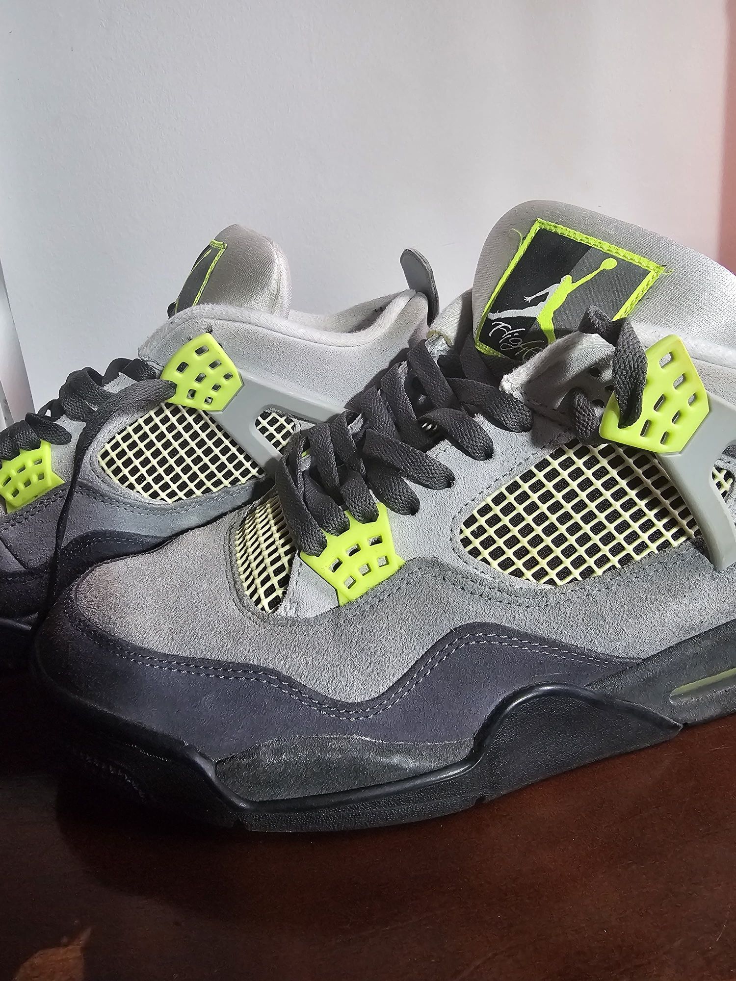 Jordan 4 Size 10.5