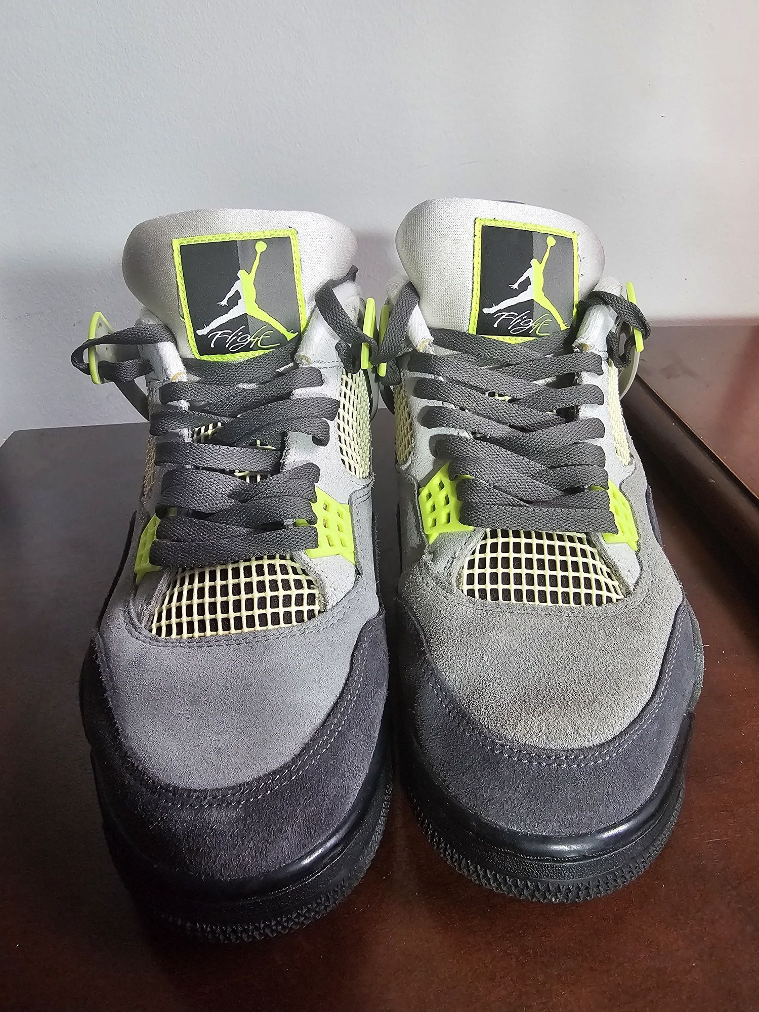 Jordan 4 Size 10.5 - photo 4