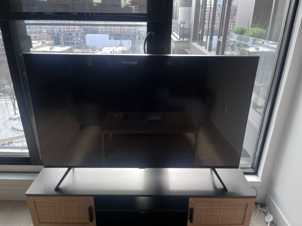 Samsung 55inch 4K TV - photo 2