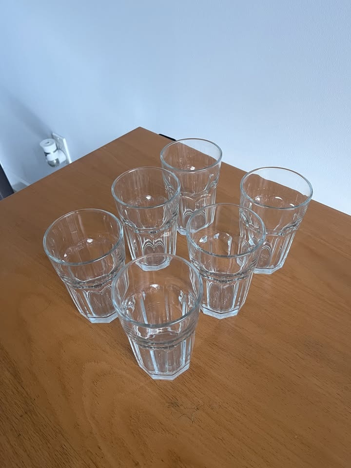 Glass Set - 6 Ikea Glasses, 4 Whiskey, 4 Wine - photo 2