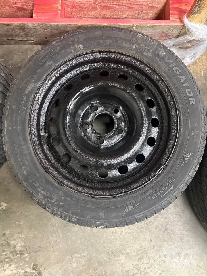 205/55R16 Winter Tires on Steel Rims – 5x114.3 – Ready to Bolt O - photo 4