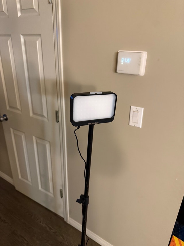UBeesize Video Lighting Kit - photo 3